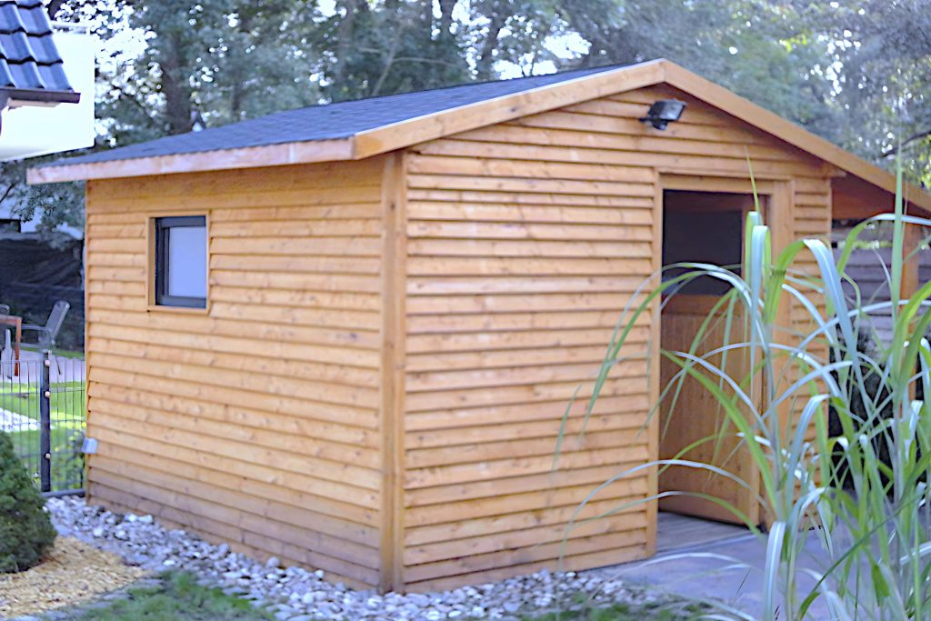 Gerätehaus aus Holz